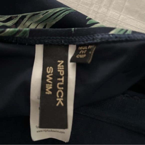 NWOT NIPTUCK SWIM SUIT - Picture 4 of 4